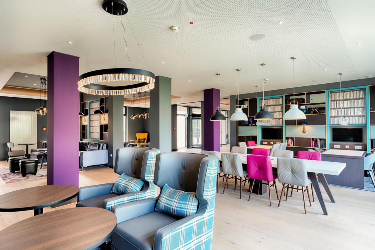 Premier Inn Berlin Airport Екстер'єр фото